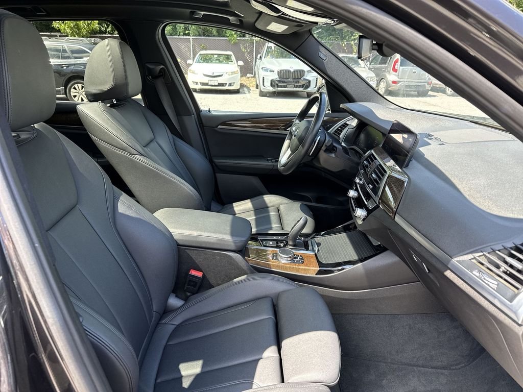 Used 2020 Gray BMW xDrive30i image 24