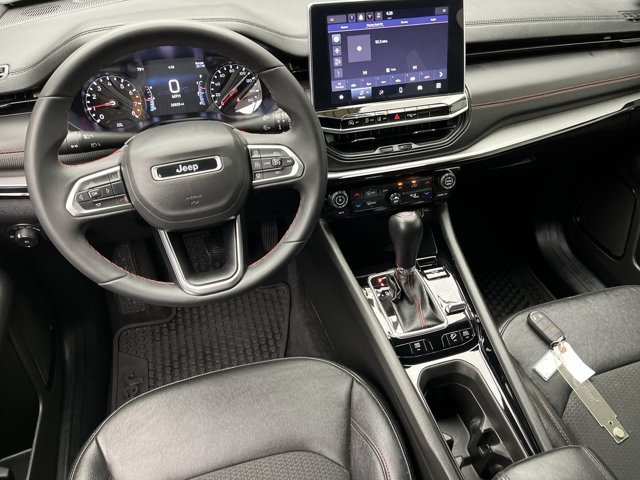 Used 2025 Red Hot Pearlcoat Jeep Trailhawk image 12