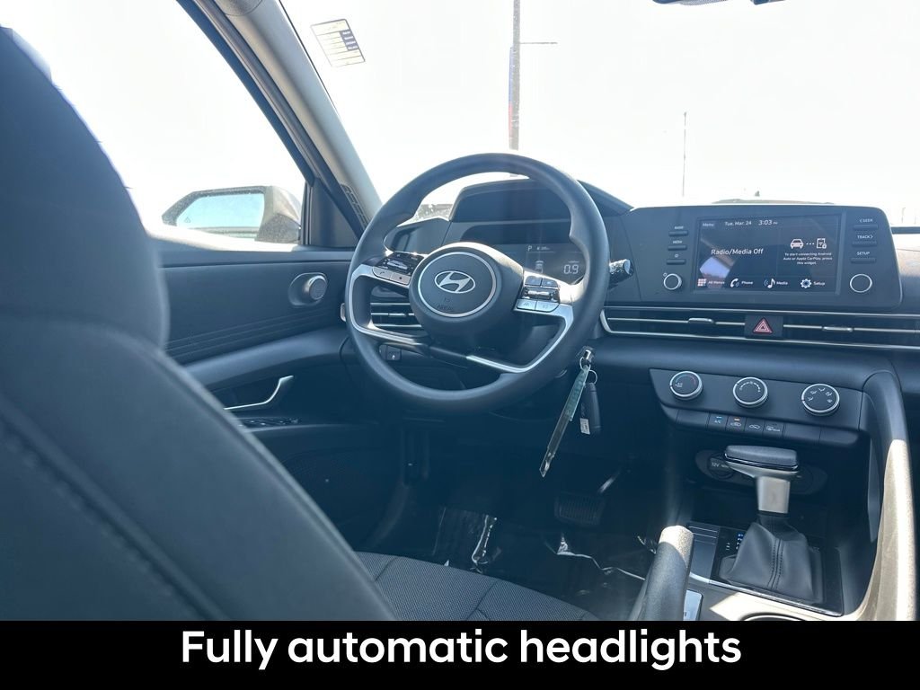 Certified Used 2026 Fluid Metal Hyundai SE image 17