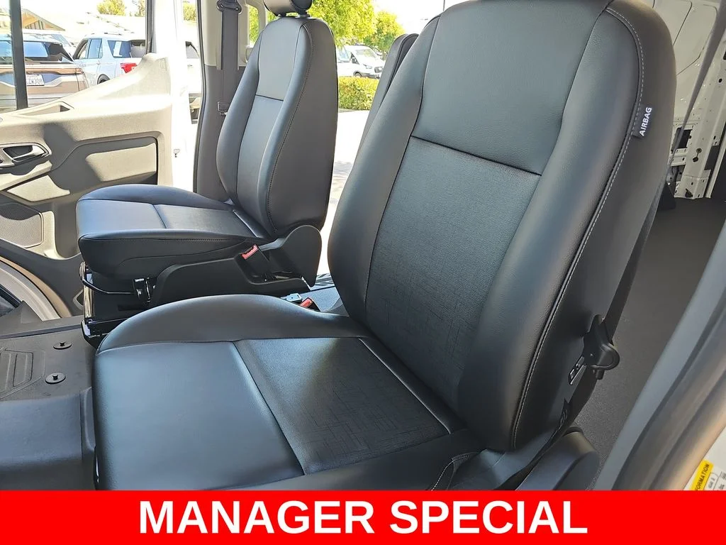 2025 Ford Transit Van Base - Photo 15