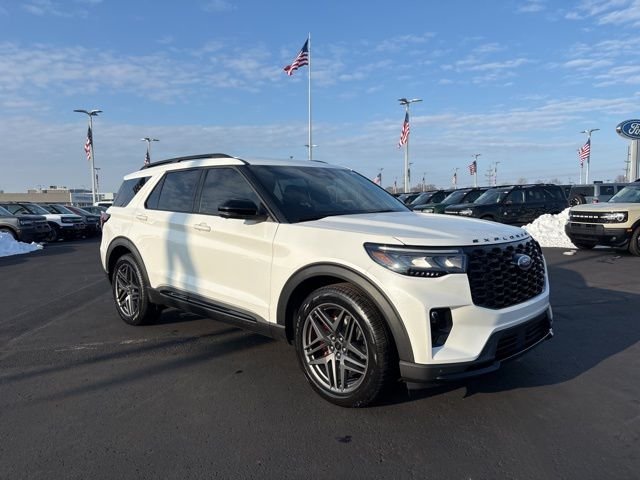 New 2026 Star White Metallic Tri-Coat Ford ST image 68