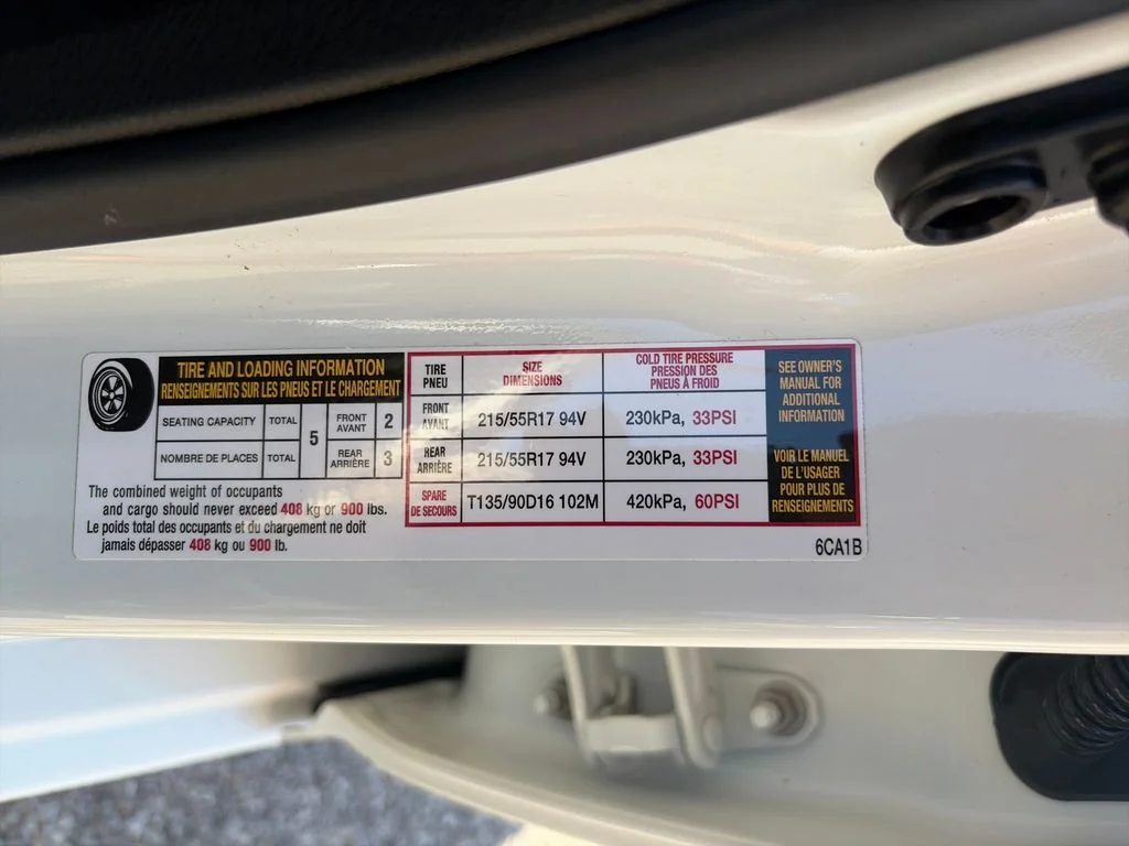 Used 2025 White Nissan 2.5 SV image 30