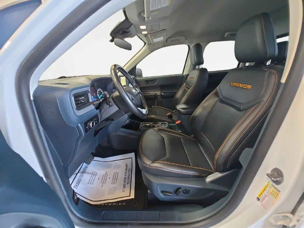 Used 2024 White Ford Lariat image 16