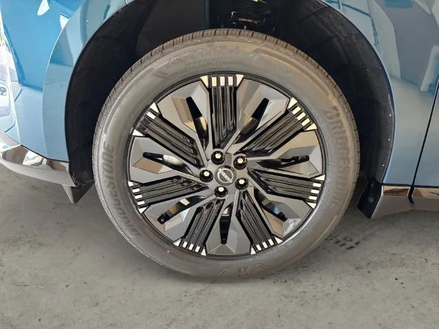 New 2026 Blue Nissan Platinum image 14