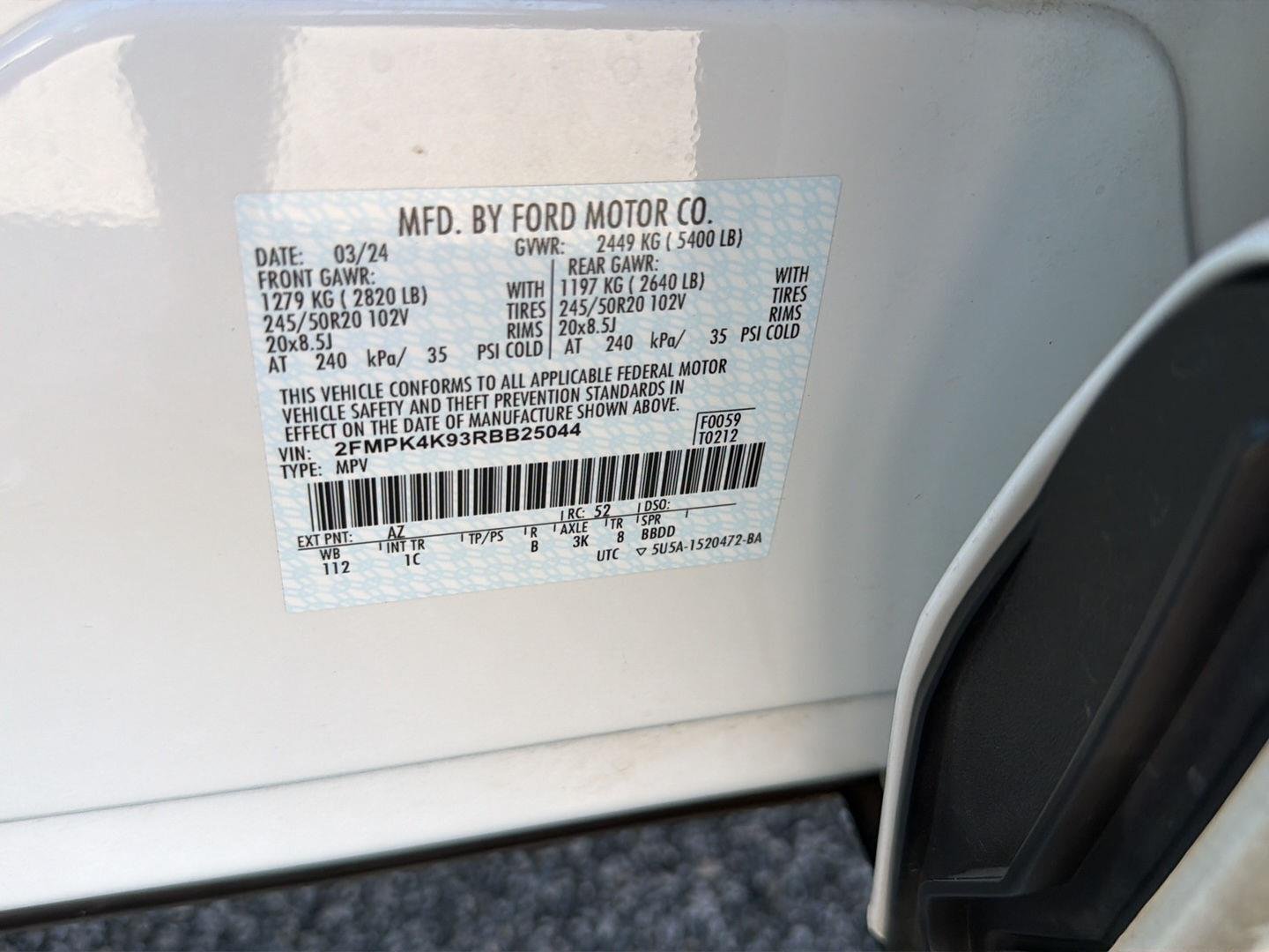 Used 2024 Star White Metallic Tri-Coat Ford Titanium image 45