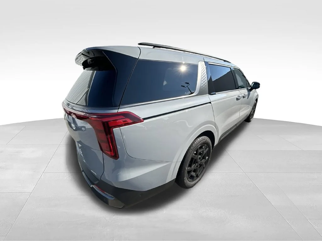 Used 2026  Kia  image 6