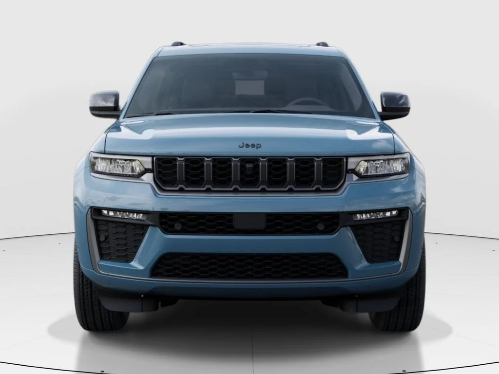 New 2026 Steel Blue Exterior Paint Jeep Limited Reserve image 7
