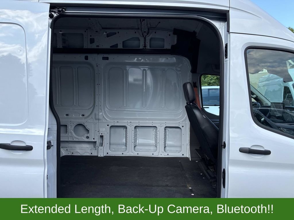 Used 2024 White Ford Base image 10