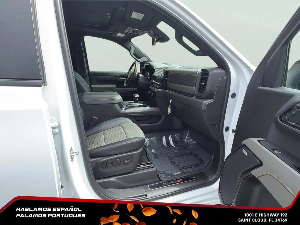 Used 2025 Summit White Chevrolet ZR2 image 20