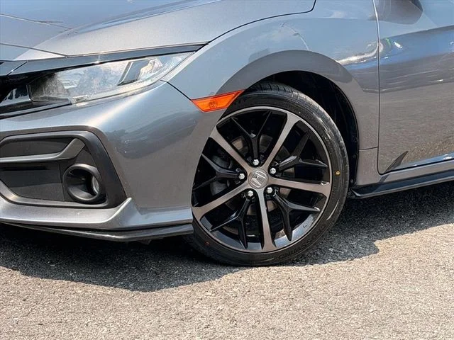 Used 2021  Honda Sport image 29