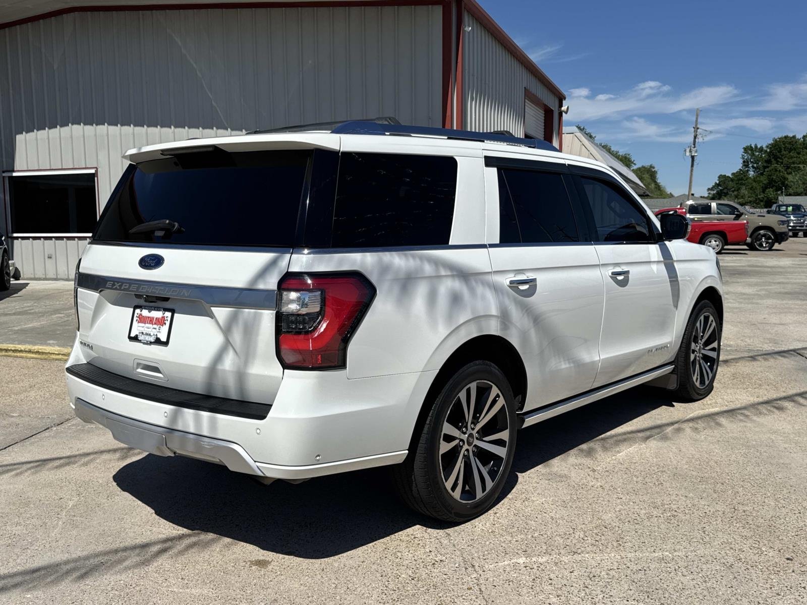 Used 2021 Star White Metallic Tri-Coat Ford Platinum image 7