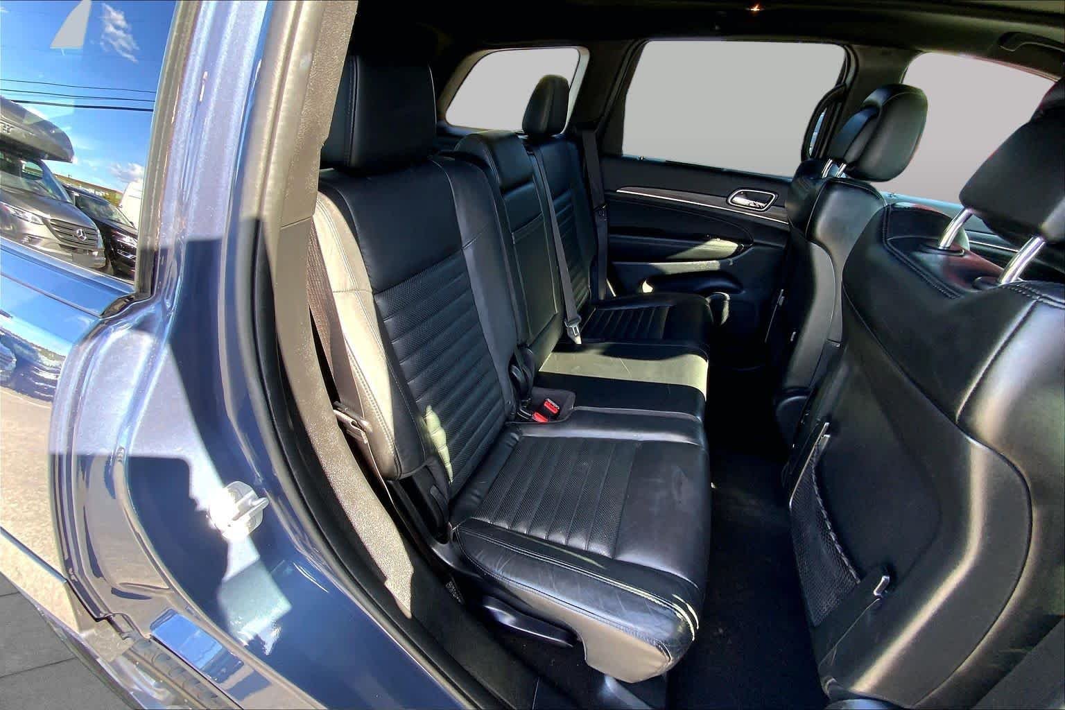 Used 2020 Slate Blue Pearlcoat Jeep Limited X image 19