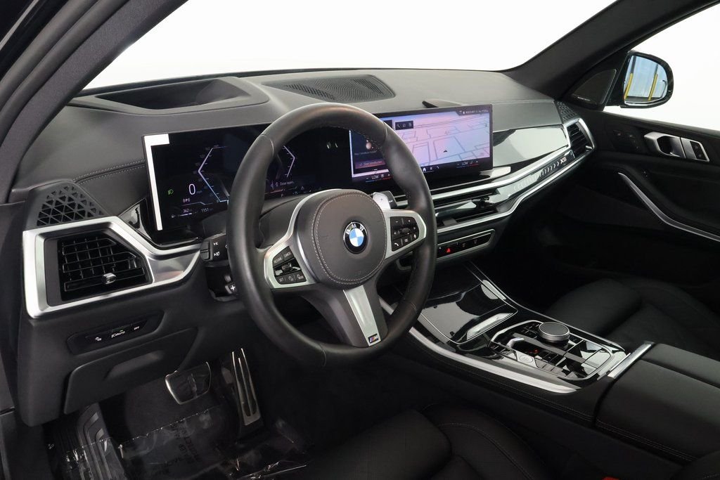 Certified Used 2026 Black Sapphire Metallic BMW sDrive40i image 7