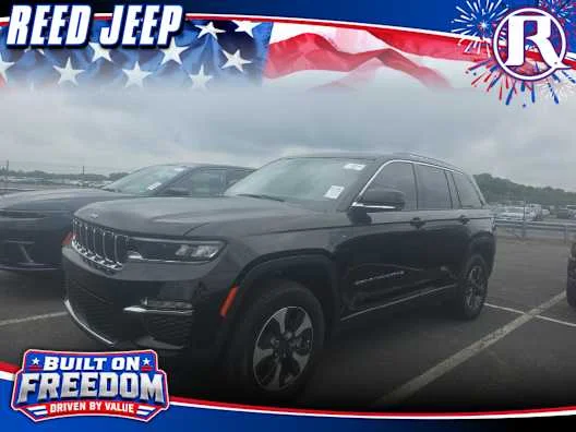 2024 Jeep Grand Cherokee 4xe 4x4's photo