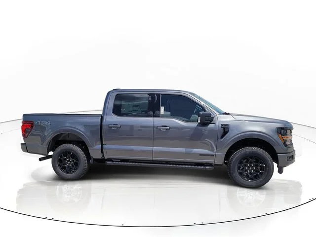 New 2026 Gray Metallic Ford XLT image 4
