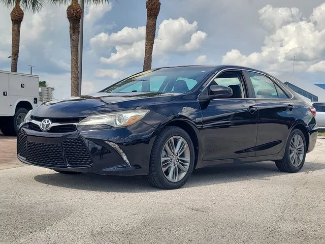Used 2017 Black Toyota SE image 31