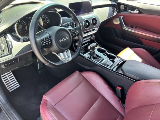 Used 2023 Aurora Black Kia GT-Line image 17