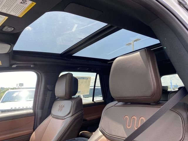 New 2026 Star White Metallic Tri-Coat Ford King Ranch image 12