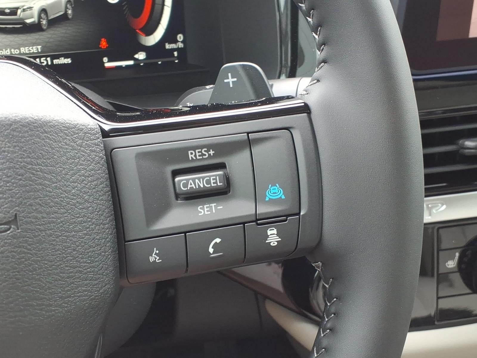 2026 Nissan Pathfinder SL White at Robbins Nissan
