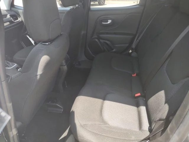 Certified Used 2023 Graphite Gray Jeep Latitude image 18