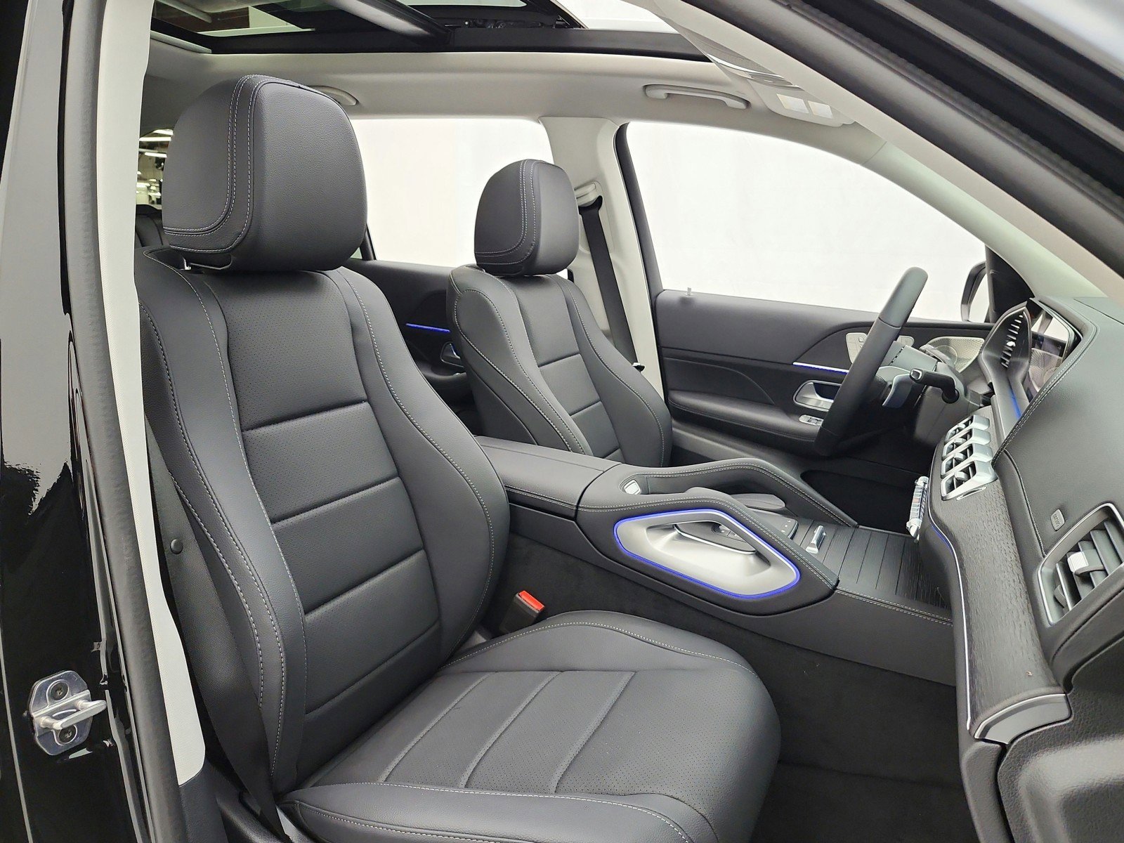 2026 Mercedes-Benz GLS Base - Photo 39
