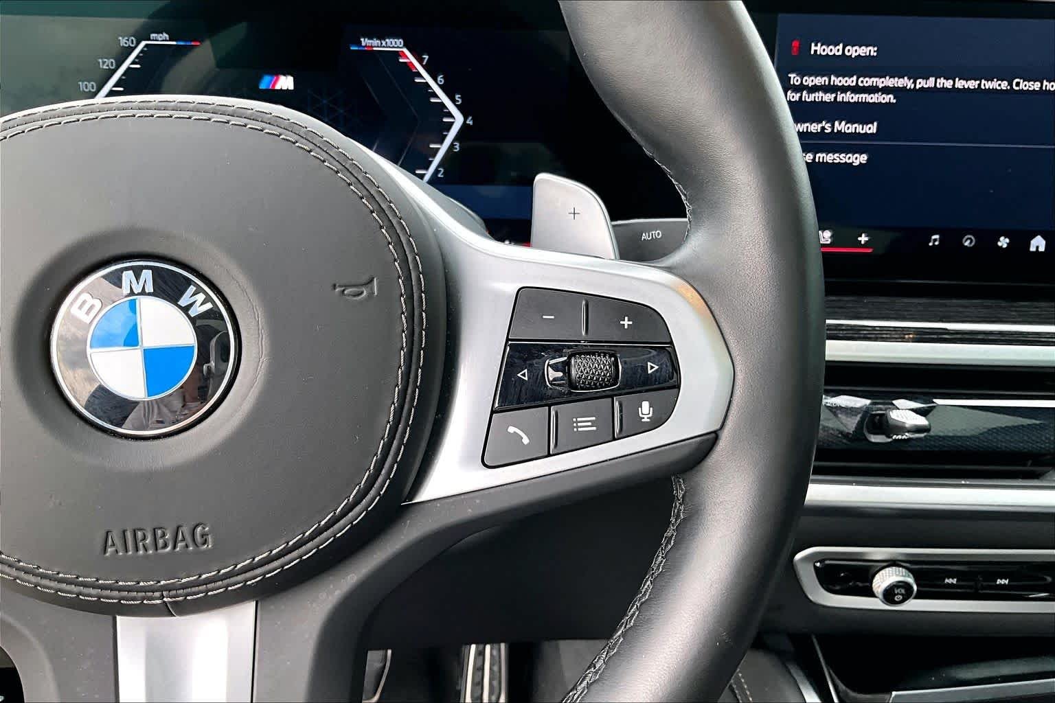 Used 2025 Carbon Black Metallic BMW xDrive40i image 22