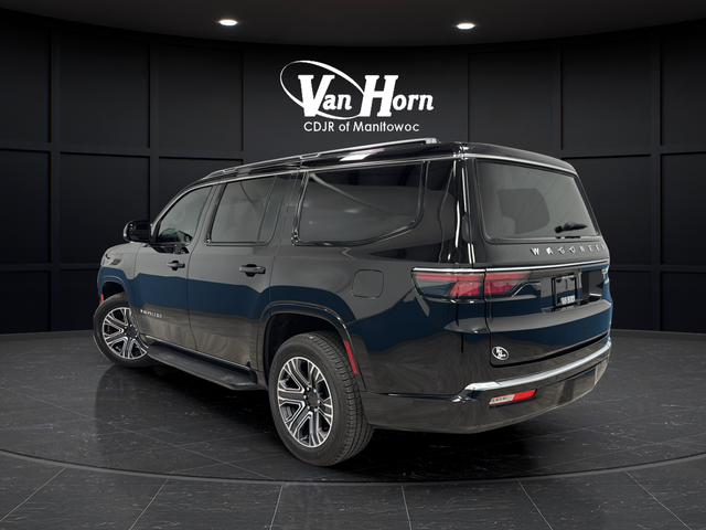 Used 2024 Diamond Black Crystal Pearlcoat Jeep Series II image 5