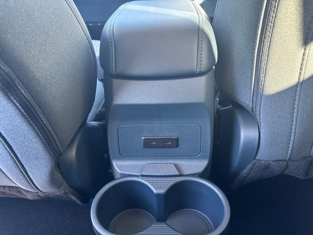 New 2026 Carbonized Gray Metallic Ford XLT image 13