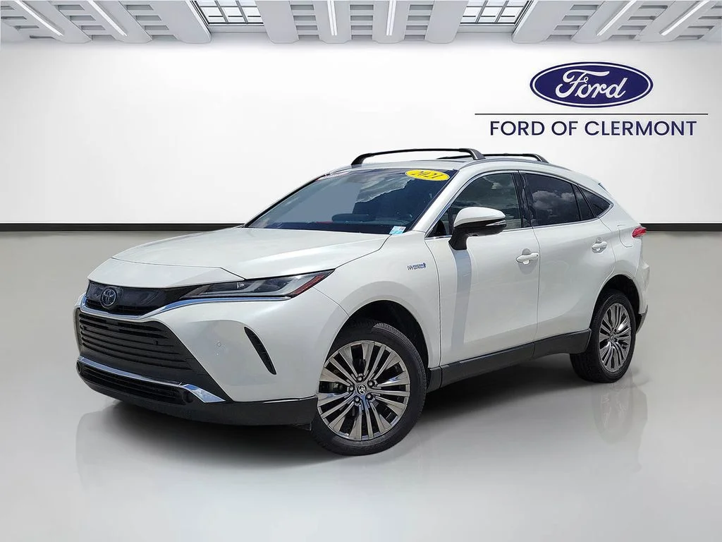 Used 2021 White Toyota XLE image 2