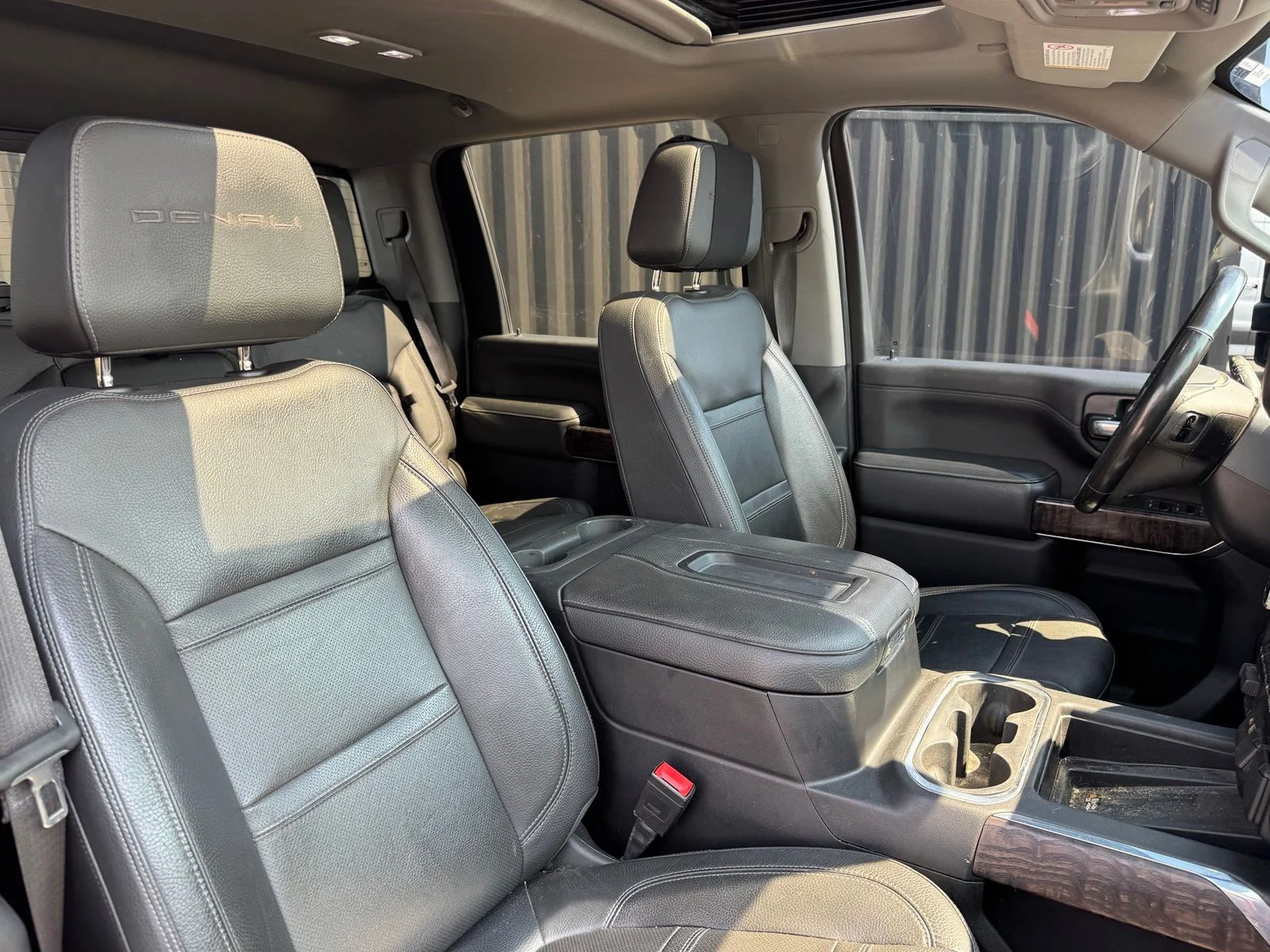 Used 2021  GMC Denali image 15