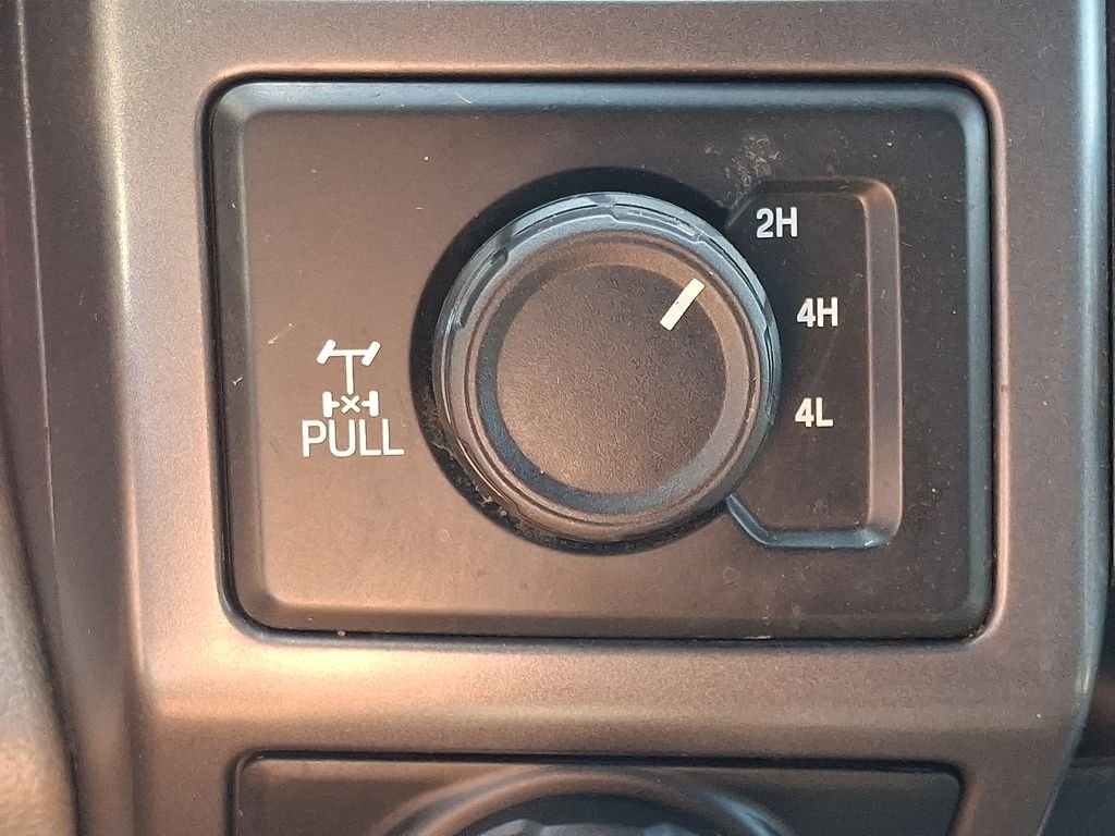 Used 2020 Gray Ford XLT image 23