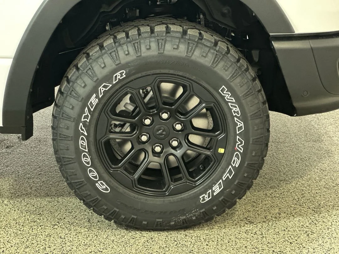 2026 RAM 1500 Rebel - Photo 10