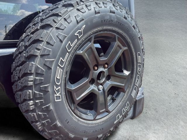 Used 2017 Black Jeep Unlimited Sport image 27