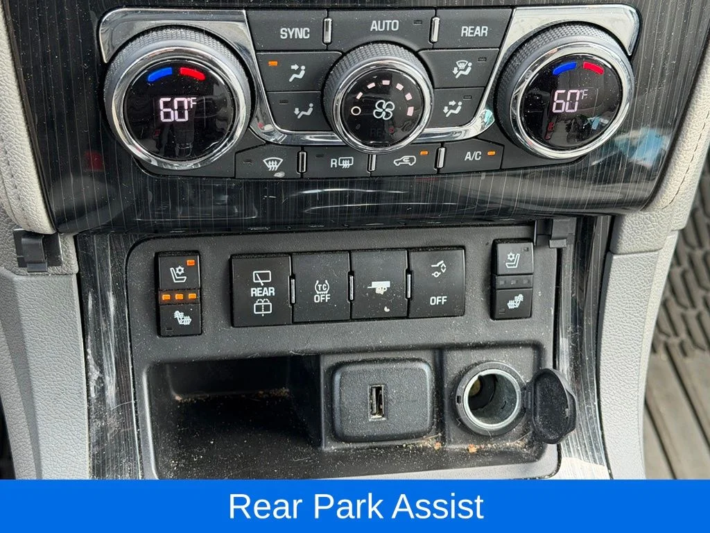 Used 2017 Gray Chevrolet Premier image 32