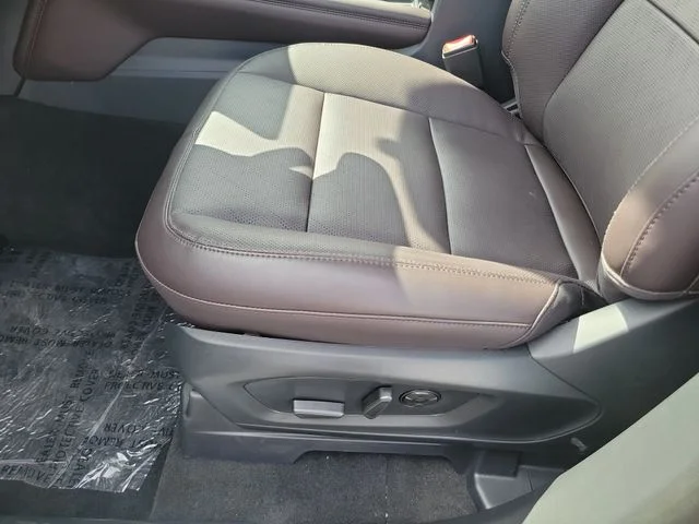 New 2026 Carbonized Gray Metallic Ford Platinum image 22