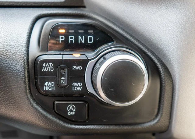 Used 2023 Silver Ram Big Horn/Lone Star image 26