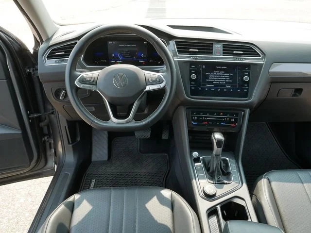 Certified Used 2022 Gray Volkswagen 2.0T SE image 21
