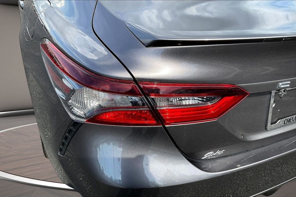 Used 2022 Gray Toyota SE image 27