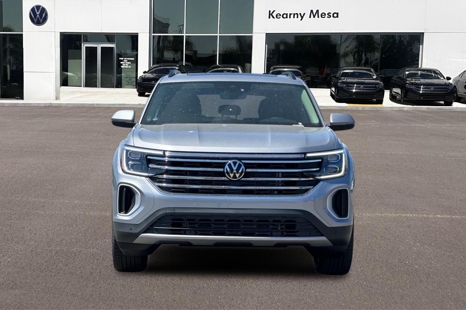 New 2026 Silver Mist Metallic Volkswagen 2.0T SE w/Technology image 9
