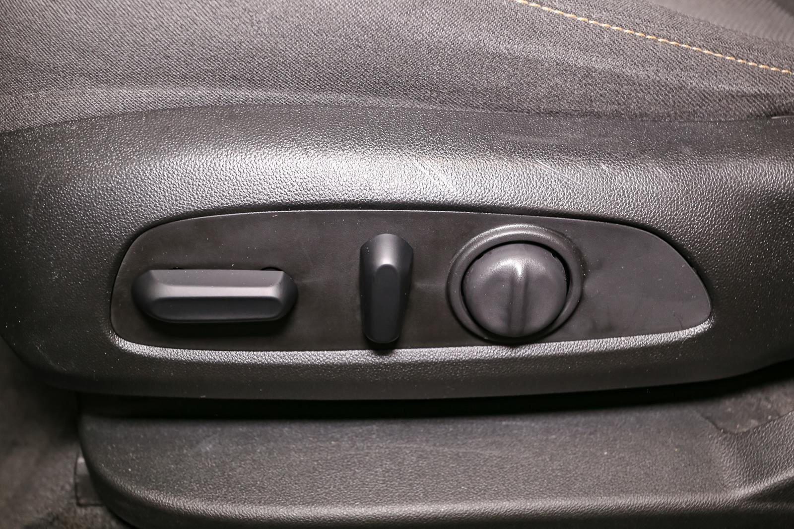 Used 2020 Graphite Metallic Chevrolet LT Cloth image 44