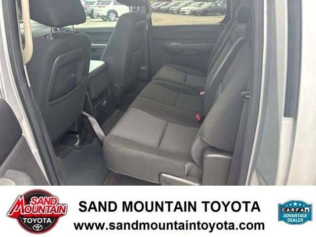 Used 2012 Silver GMC SLE image 14