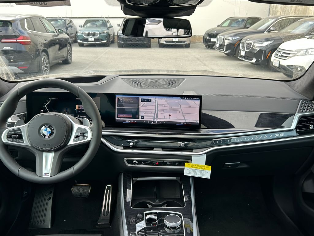 New 2026 Carbon Black Metallic BMW xDrive40i image 34