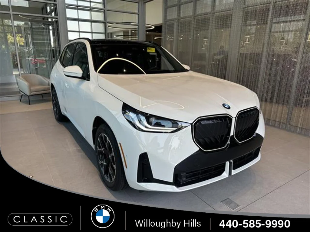 New 2026 Alpine White BMW 30 xDrive image 1