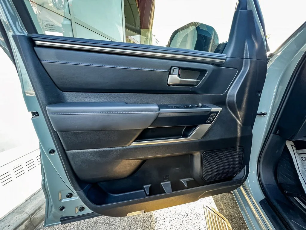 2026 Toyota Sequoia Platinum - Photo 19