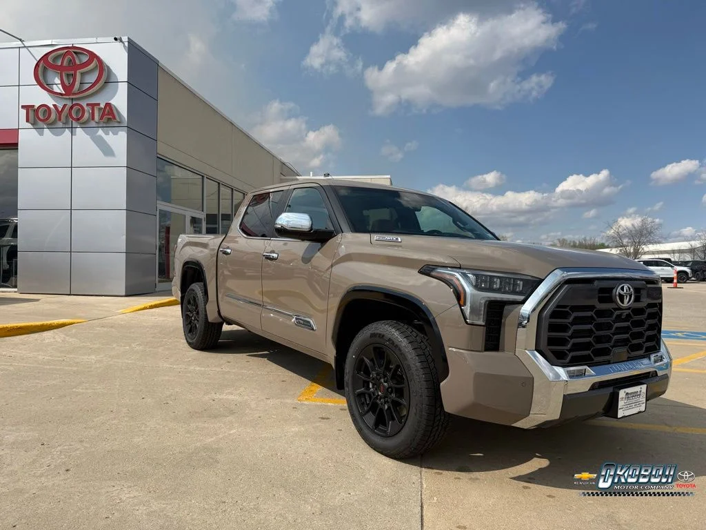 ロゴス New 2026 Toyota Tundra i-FORCE MAX Tundra 1794 Edition 1794