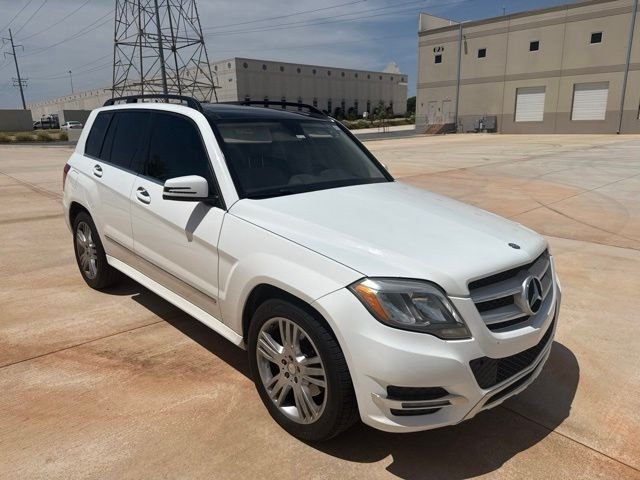 Used 2014 White Mercedes-Benz GLK 350 image 3