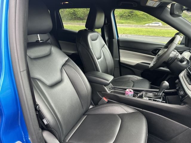 Used 2025 Blue Jeep Limited image 28