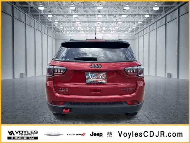 2025 Jeep Compass Trailhawk