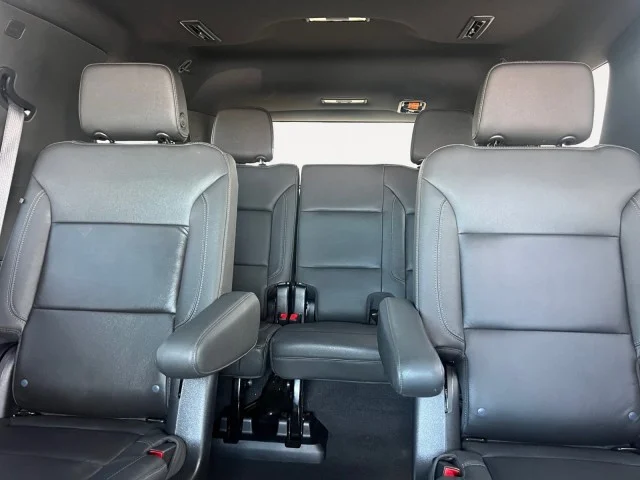 Used 2023 Auburn Metallic Chevrolet LT image 21
