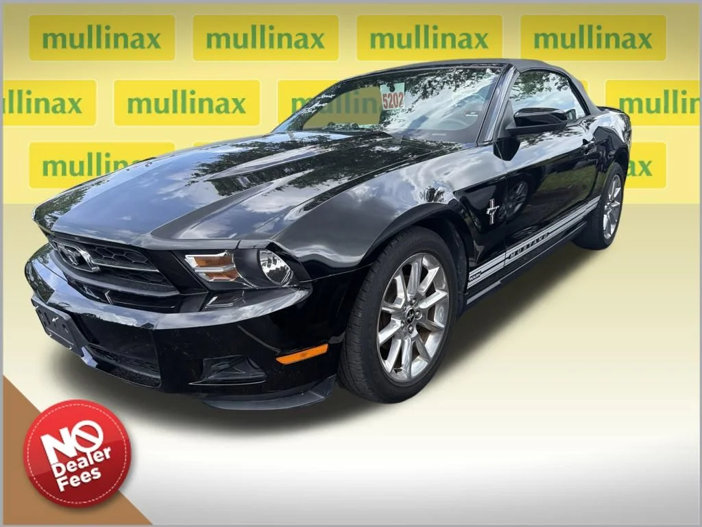 2010 Ford Mustang V6's photo